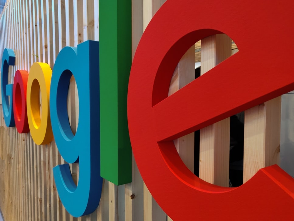 French authorities clash with Google over paying for content