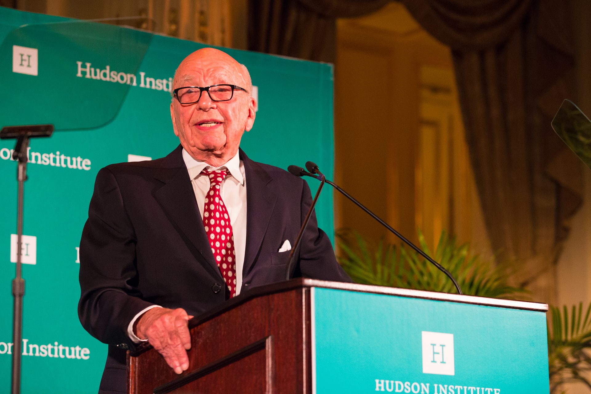Rupert Murdoch’s retirement, The Guardian Europe launch – weekly news digest